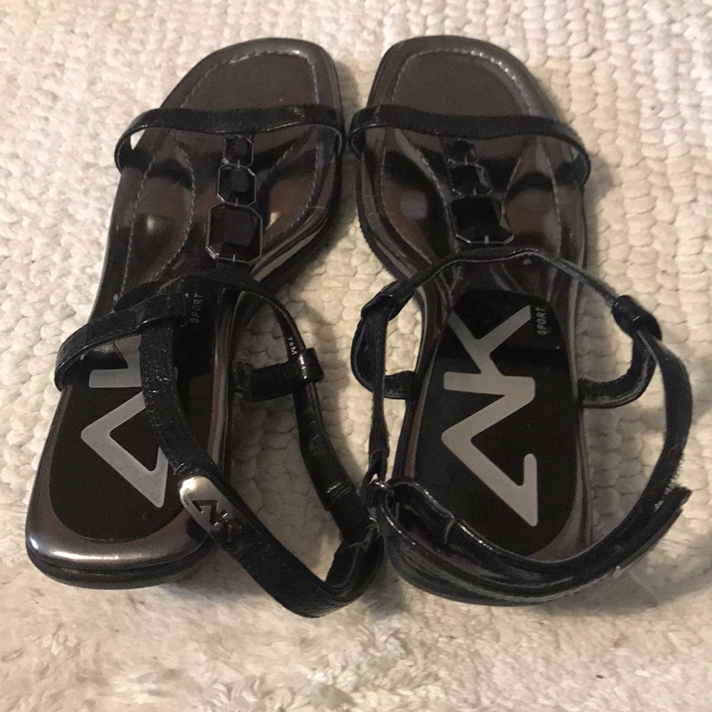Shoes - Picture 3 of 3